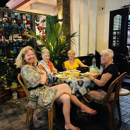 Golden Beach Home Stay Alappuzha ภายนอก รูปภาพ