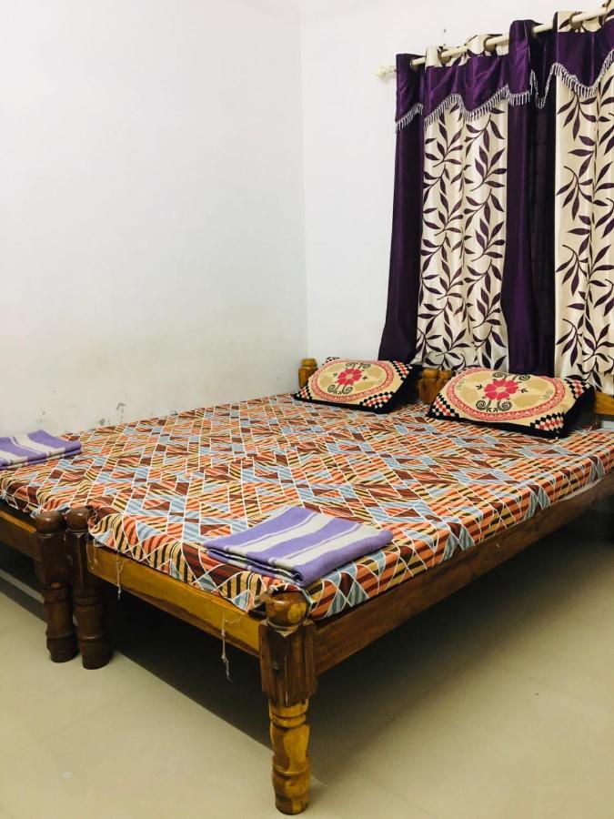 Golden Beach Home Stay Alappuzha ภายนอก รูปภาพ