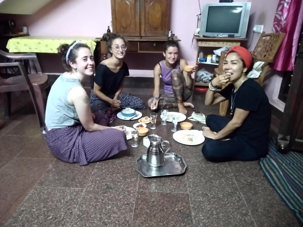 Golden Beach Home Stay Alappuzha ภายนอก รูปภาพ